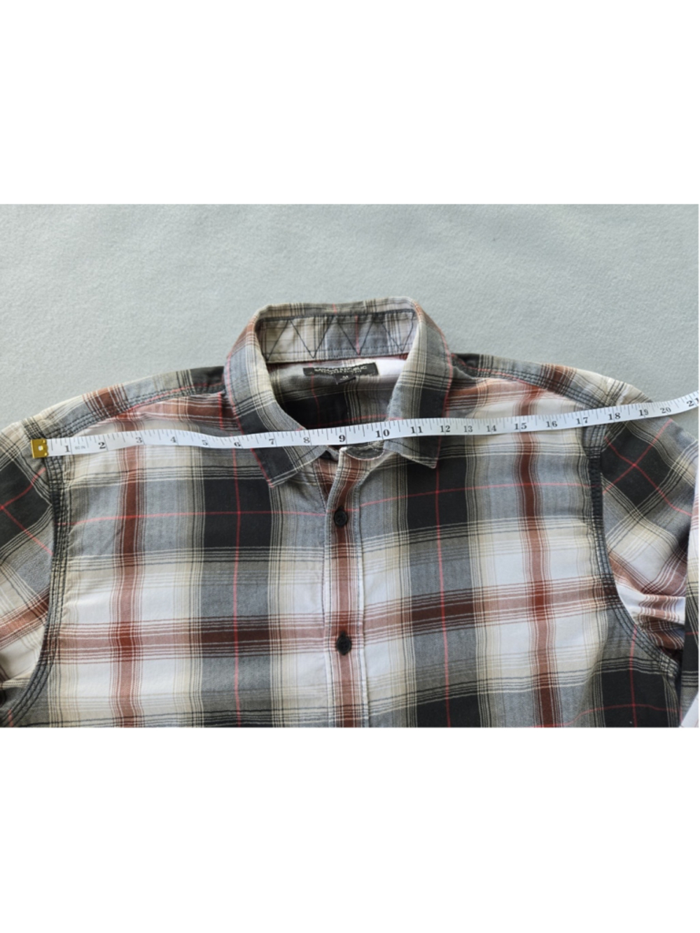 Banana Republic Tailored Slim Fit Flannel Shirt Mens M Plaid Rust Gray Fall Top - Picture 6 of 10